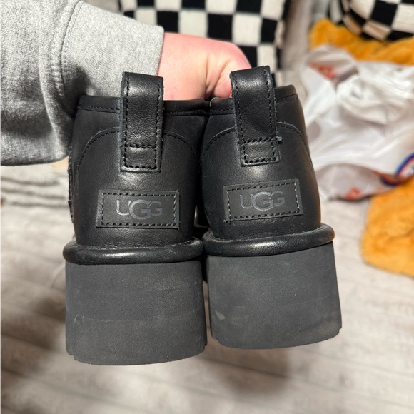 Ugg ultra mini platform leather - Picture 3 of 5